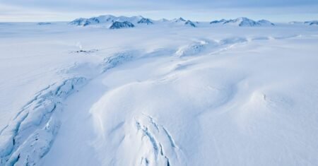 Mistério sob quilômetros de gelo na Antártida intriga pesquisadores, revela vales, rios antigos e aquíferos e pode mudar previsões do clima